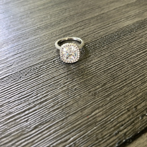 Everly Farrah ring - Picture 4 of 6